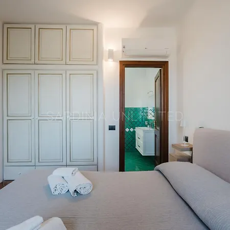 Queen Solaris * Portobello